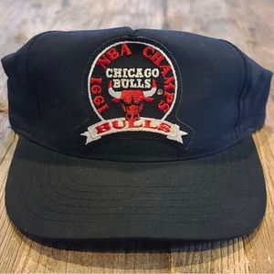 SOLD Vintage 1991 NBA chicago bulls Michael Jordan hat - NEW